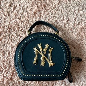New York Yankee Two Zipper Purse